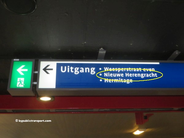 nationaal holocaust namenmonument amsterdam met het ov openbaar vervoer by public transport 07